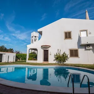 Pinto Apartment Quarteira